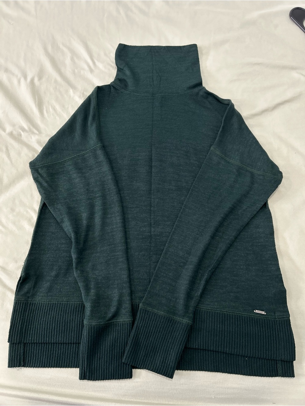 Abercrombie & Fitch Deep Green Turtleneck Sweater